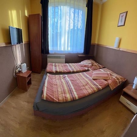 Aranyeso Apartman Hajduszoboszlo Ngoại thất bức ảnh